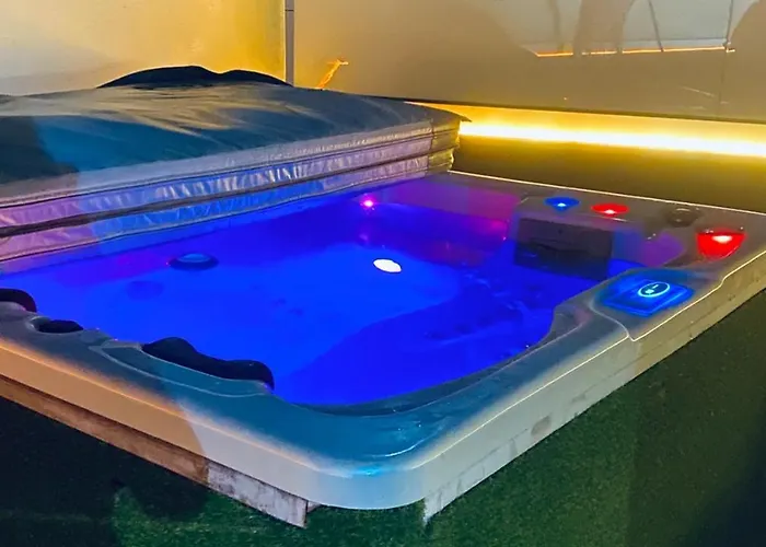 Apartamento Atico Gran Terraza Y Jacuzzi Cerca De La Playa * Las Palmas de Gran Canaria